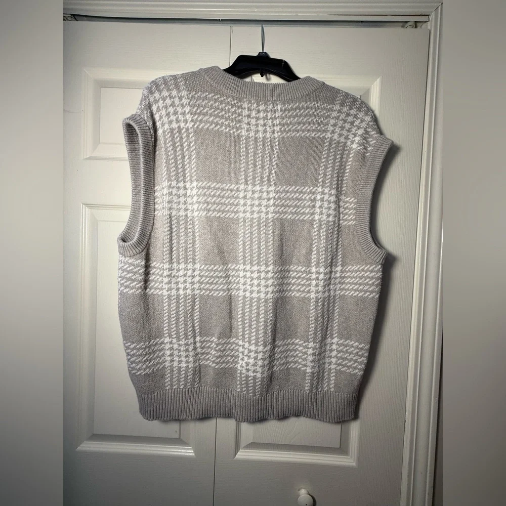 Abercrombie & Fitch V-neck sweater‎ vest